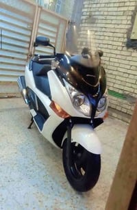 سلفر ونج جي تي   محرك 400  مكفولة كفالة عامة  عدا تكحيل قليل  السعر 23...