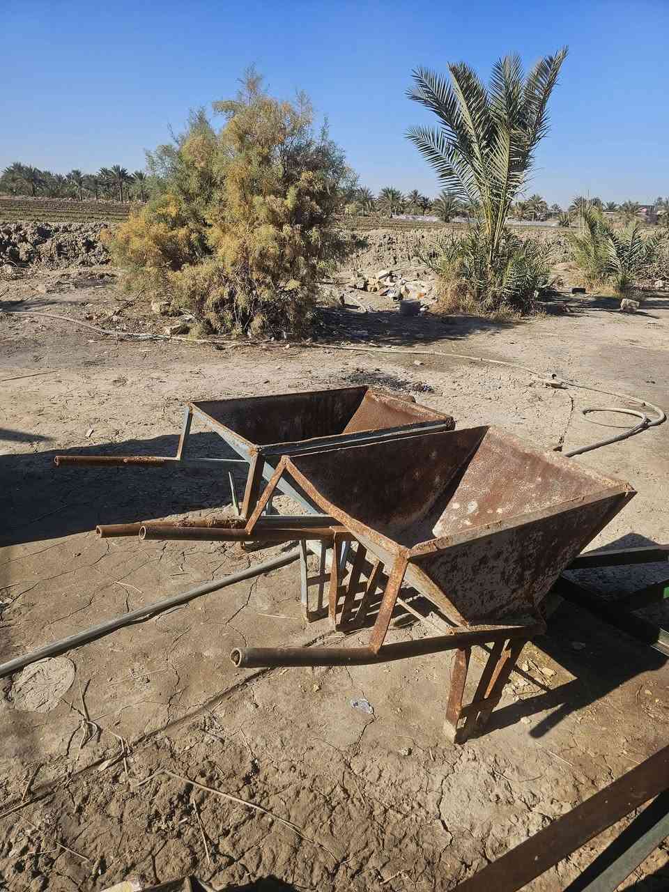 ونج هربد لبيع جاهز  كبل لشغل ويه 2 عرباين السعر 1300وبيه مجال ***********
