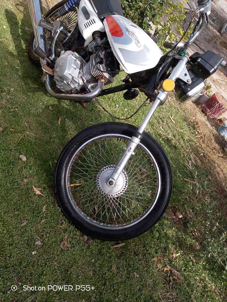 السلام عليكم تايكر موديل 18 اوراق مكينه فول خير من الله صوته ما تسمعه عوزه ترتيب بلكهربائيات شوفت عينك شراي وتريده تشلع عيوني ادور اسعار ما تفيدك
***********
مكاني واسط الدبوني
