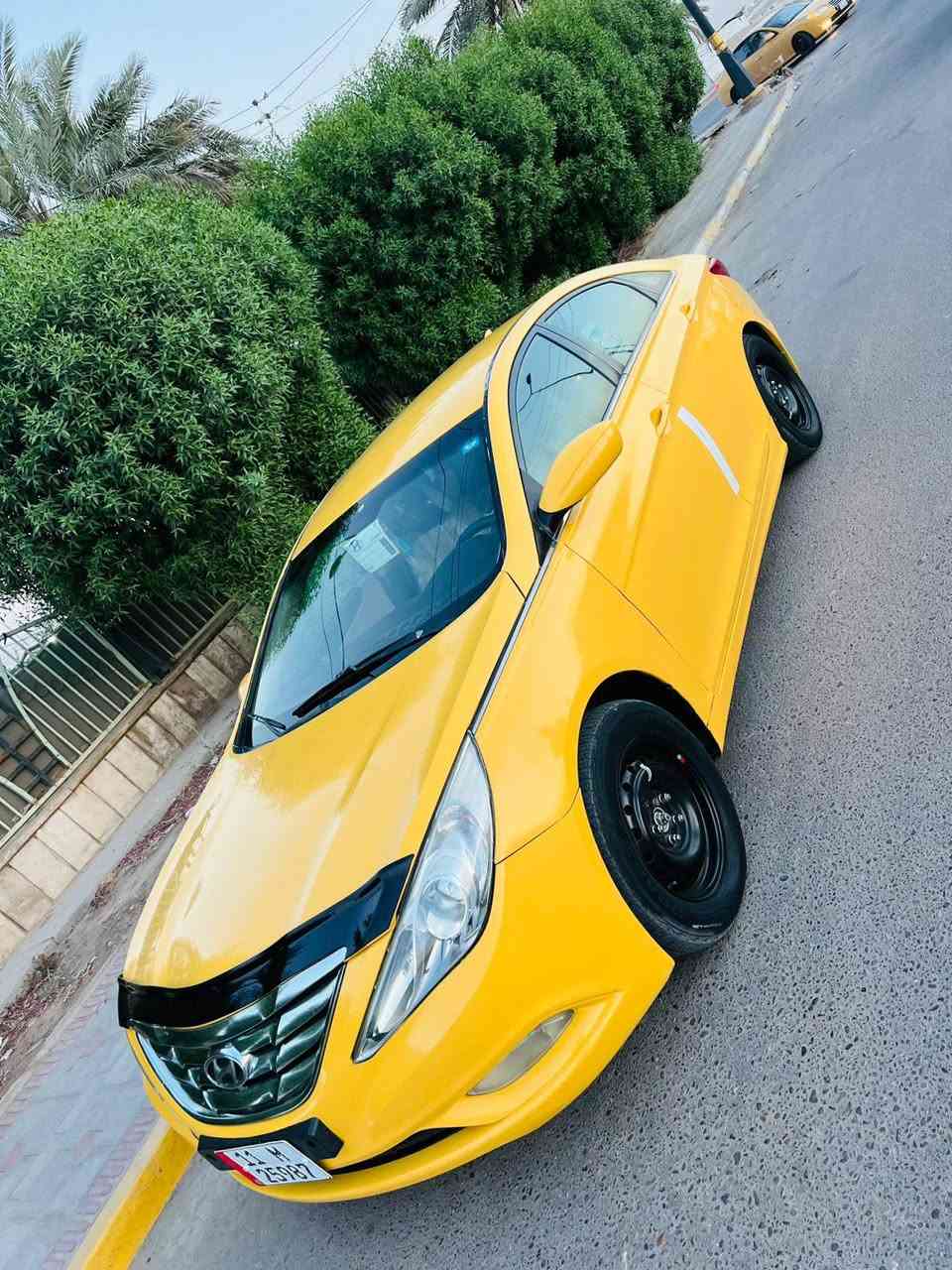 السلام عليكم للبيع سوناتا 12امريكي حادثهة جاملغ وبنيد رقم بغداد انكليزي سياره جاهزه للئخير مكينه وكير حداديه تبريد 🥶 رايدهة 90شراي يتصل ***********مكاني بل حله
