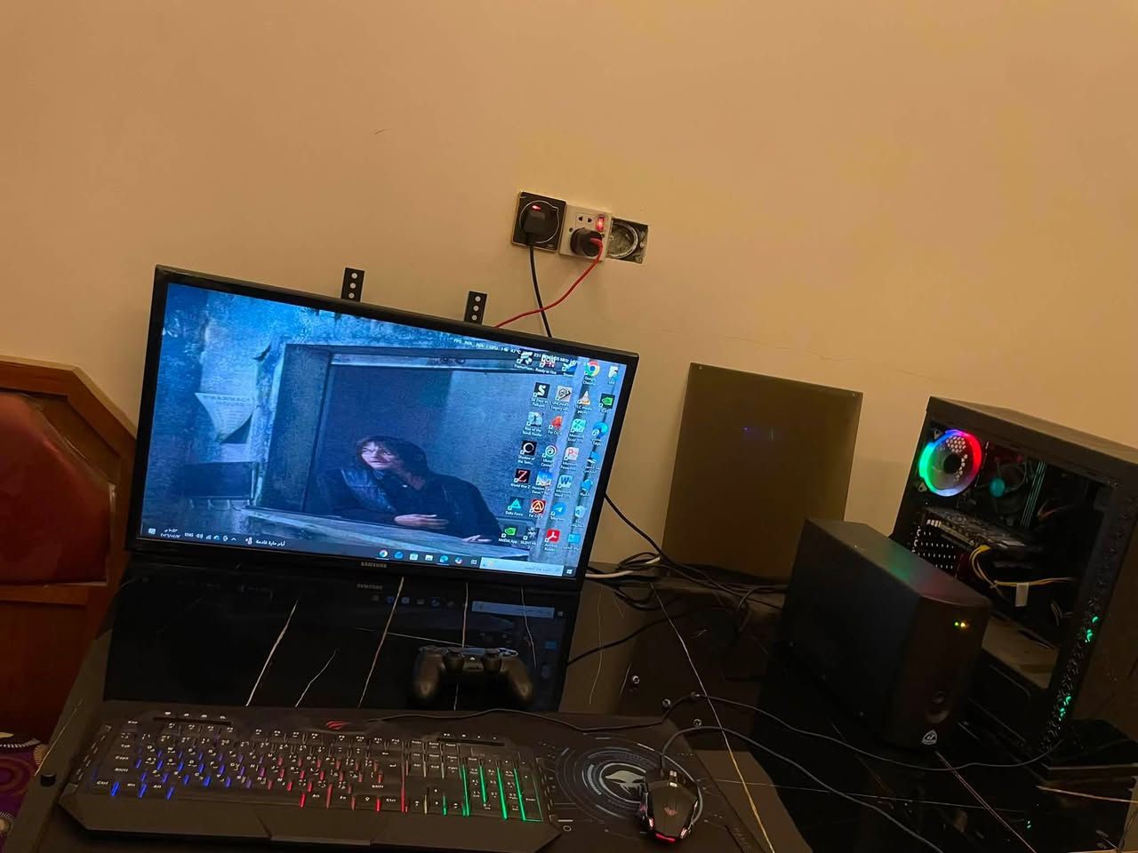 السلام عليكم متاح
Inno3d-1660TI
M.b-msi h110
I5-7500 كرت شاشة داخلي ايضاً بي
Ram-16 8x2 (2666) xpg
Ssd-120 gb
Hdd-1t
Psu-650w LITEPOWER RGB

وشاشه SAMSUNG /
60 HZ 

UPS / Falcon 
1500VA 

الملحقات // كيبورد + ماوس + ماوس باد + جويستك بلي ٤ اصليه + هارد ssd 1T بس الهارد ماعرف اذا شغال او لا 

سعر ٦٥٠ 
رقم *********** بي واتساب  مكاني بغداد
