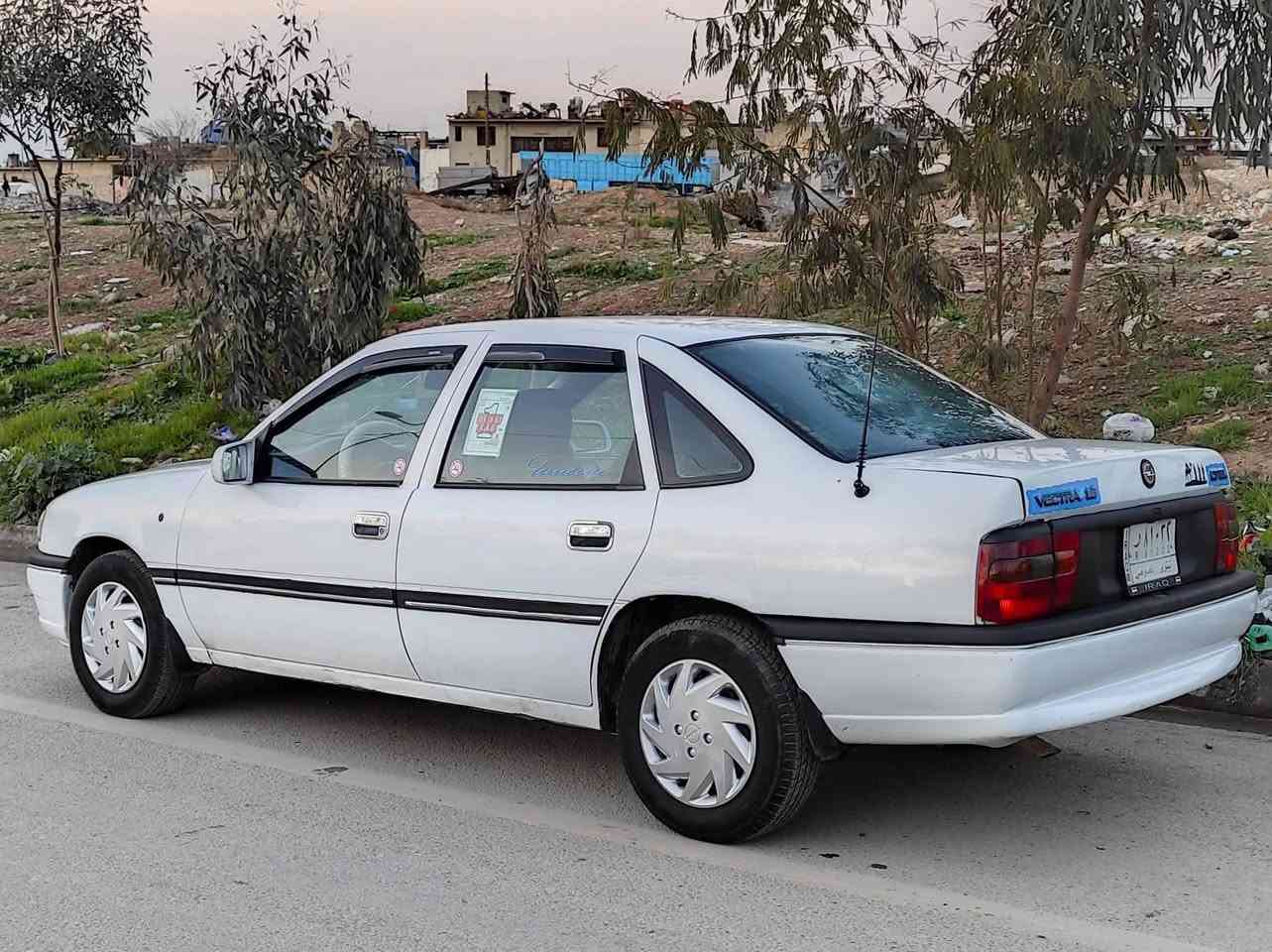 السلام عليكم
اوبل فكترا 🚗 
موديل 1991
رقم نينوى الماني ✅
سنويه جديده لل 2028
 كاربون بانزين بيها ⛽ 
شرط التحويل اني الشرعي✋ 
محرك وكير شرط ✋ 
♦️كير عادي
♦️حجم 16 
♦️غرامات صفر 
♦️تواير جدد باتري جديد دينمو سلف بانكه كلو جديد ❓
السياره علئ وضع اليلادي والكشر كدام العين 👀
# سياره حلـِۈه وجاهزه ماعايزها بس ستر •اللّـہ̣̥ مال جناي ✋ 
#الشراي يتصل ويدلل مايكون خاطرو الاطيب ☎️
المكان موصل الايمن حي النهروان 🚶‍♂️
#كورك ***********
