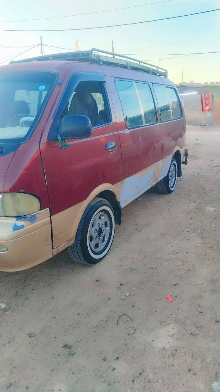 السلام عليكم كيه بريجو للبيع موديل 1996كفاله عامه سياره رقم نكليزي واسط مكان النجف  شراي ينتصل على رقم فيس لا يتوجد ***********
