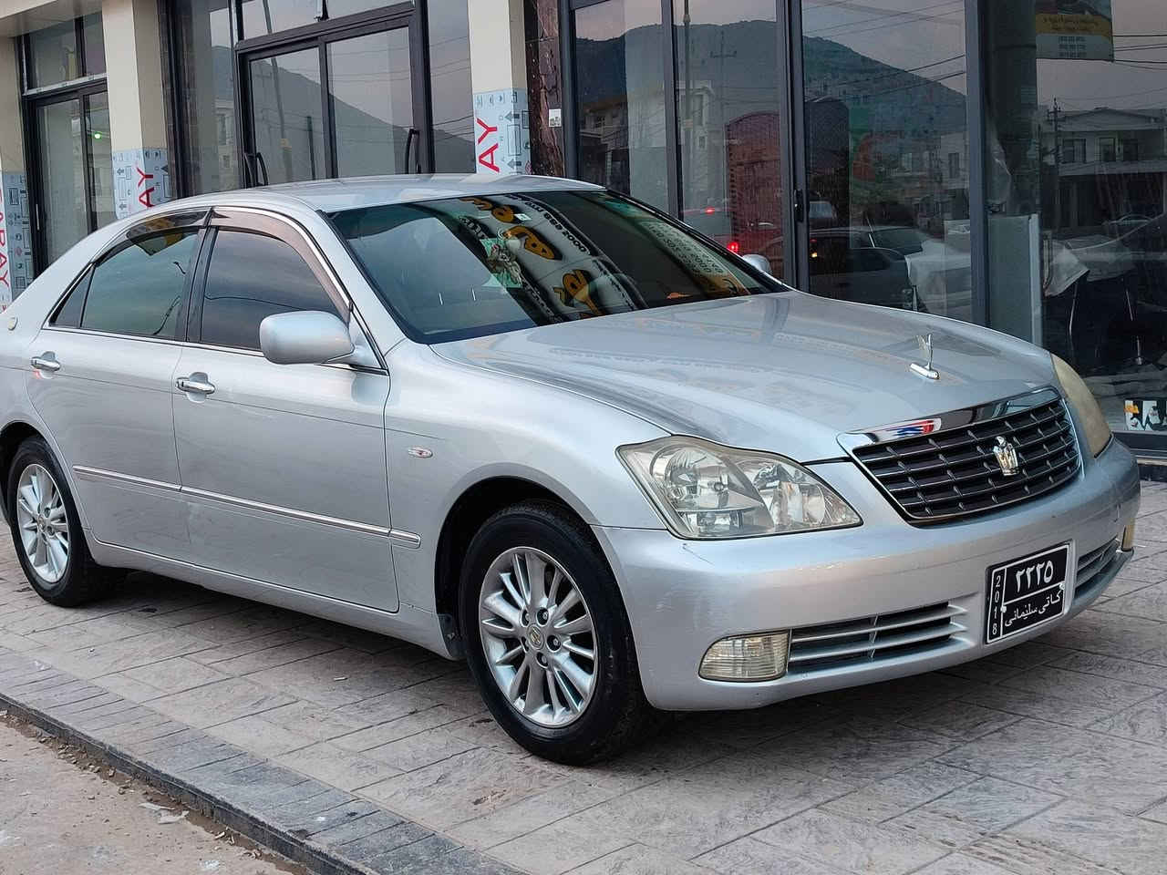 شاهینە 180
گێڕ گەورە مەکینە بچوك
بــڕاوە بـڕاوە
بـێ دوکەڵ 
مۆدێل ٢٠٠٧
ناو ڕەساسی 
شاشە گەورە
بەسمە ڕەساسی 
لایت ناوچەی کوێر 
 بە شەرت بێ مەسرەف
ماڵی دەستی خۆمە
هیچ ئەزیەت نەدراوە 
نرخی 49$ و کەمێک مامەڵە 

شوێن ڕانیە 

***********
***********
