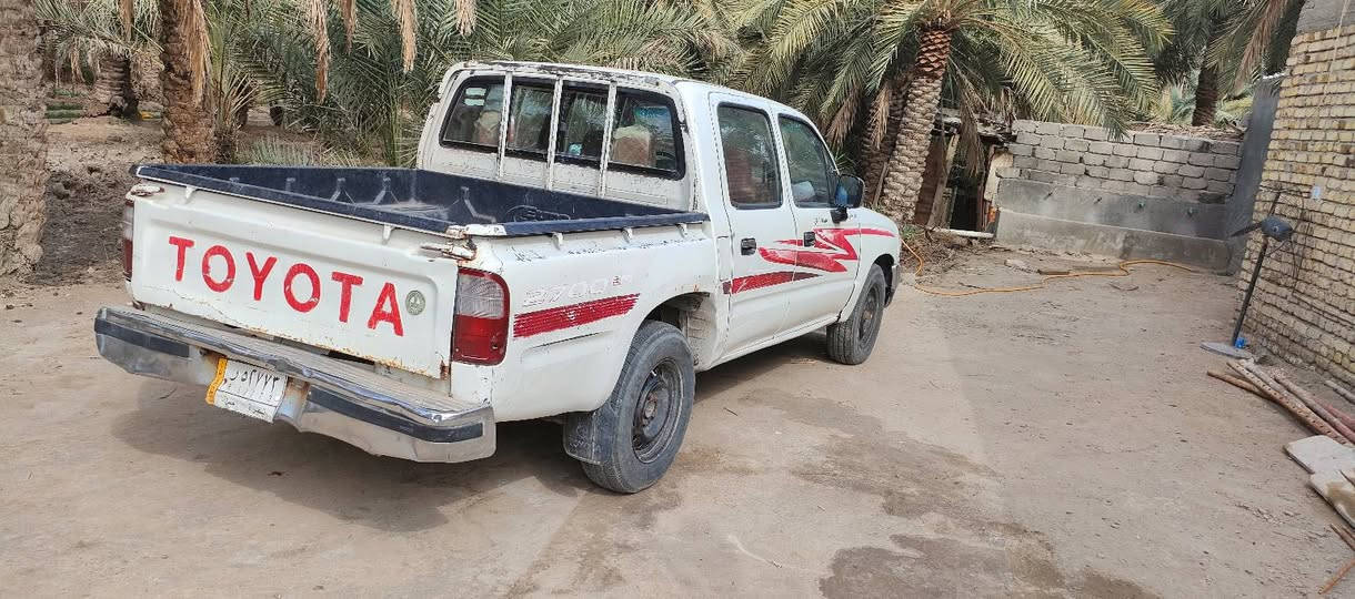 سلام عليكم تيوتا جمره 2002 فول كويتي رقم بصره  الماني سنويه لل ٢٧ كير محرك اكسن شرط كارتون تبريد تدفه عله وضع شركه كارتون حداديه جديده تخم تاير جديد باتري جديد اربع جام كرهباء غرفه ماروني بيع او مراوس بكيه بنكو  مكان سياره سماوه  ***********
