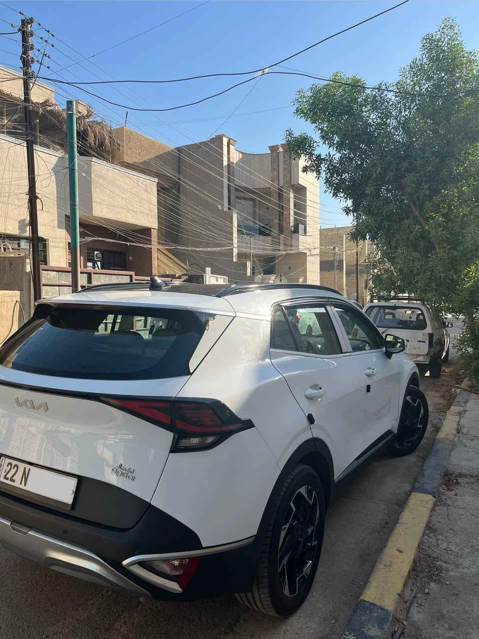 سلام عليكم
كيا سبورتج 2024 خليجي بدون ضربه ولا صبغ رقم أربيل ماشيه 23 الف محرك 2000 دوش 
فول مواصفات (مواصفات الجيتي لاين ) 
١- بصمه ٢- بانوراما ٣- كراسي كهرباء عدد ٢  ٤- جنطه كهرباء ٥- كشنات وستيرين تدفئه وتبريد  ٦- ليد صباحي ٧- شاشه بلاديه ٨- كاميرا بلاديه ٩- حساسات اماميه وخلفيه ١٠- بك لايت ليد ١١- تبريد شاشه ١٢- مري شفط وأشاره ١٣- بصمه أبواب ١٤- تشغيل عن بعد ١٥- مودات قياده ١٦- شاشه عطلات ١٧- تحكم جهتين ١٨- رادار جانبي ١٩- داخل لونين 
مكاني بغداد السيديه 
***********
