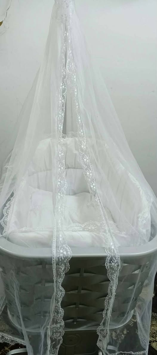 للبيع سرير طفل مع المنام كامل ويصير هزاز السعر ٥٠
موصل الكندي


**إذا كنت صاحب هذا الإعلان وتريد حذفه لأي سبب، رجاءا أرسل رسالة إلى الدعم الفني**