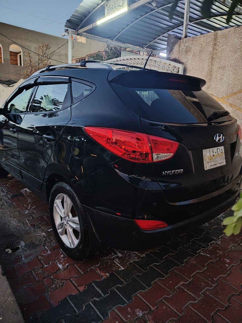 توسان 2013
وارد امريكي

 محرك 2400 دوش ممفتوحه

حادثها بنيد ومعمر نفسه

وقطعتين رش ويه البنيد

ليبل واحد 

ماشيه.121الف

سنويه ل2028

مشروع وطني 

المواصفات اعتيادية تحكمات وتدفئه كشنات

كشنات مخمل جلد

داخل لونين قرمندي
ترهم مراوس
125$

مكان السيارة المسيب 

*********** 

***********
