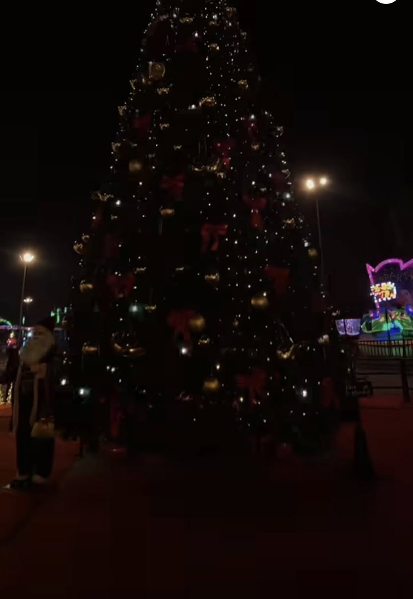 يا مساء الخير والسعاده لعيونكم 
كل عام وانت بألف خير ان شاء الله 
سنة كلها خير وبركة وافراح علينا وعليكم 
اكيد هواي ناس يعجبها تطلع تغير جو 
يله اتصلو على احبابكم وناسكم 
ما تحلى السفرة اذا مو اهل
واصدقاء 
تعالو ناخذكم احلى اجواء عائلية 
جزيرة بغداد السياحية يوم الخميس
عطله 1/1
من الساعه 11 لغايه الساعه 7 مساء 
سعر النفر 6 الاف باصات سياحيه حديثه
للحجز الاتصال عل الرقم من اليوم 
***********
مقرنا الوحيد بغداد الدوره 
جمعية خير الله التجمع والانطلاق 
قرب مدرسه العقيده 
برنامج مميز مفرح وبالنهار يعني الجو
دافي
