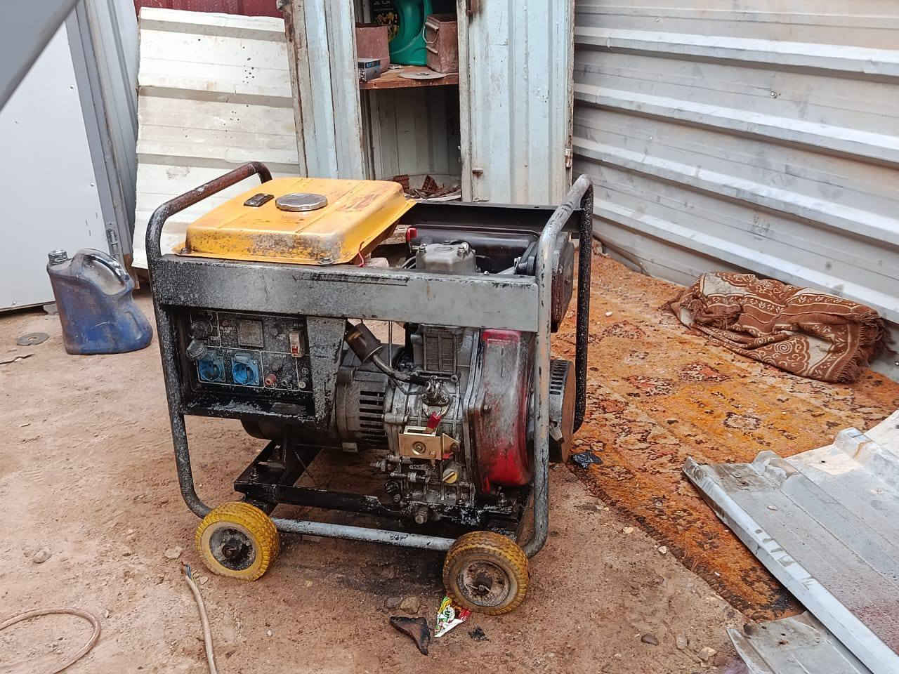 مولده كاز للبيع نضيفه جدا شغاله نجف الاشرف حي نداء اتصال على رقم*********** ابوحسن المالكي
