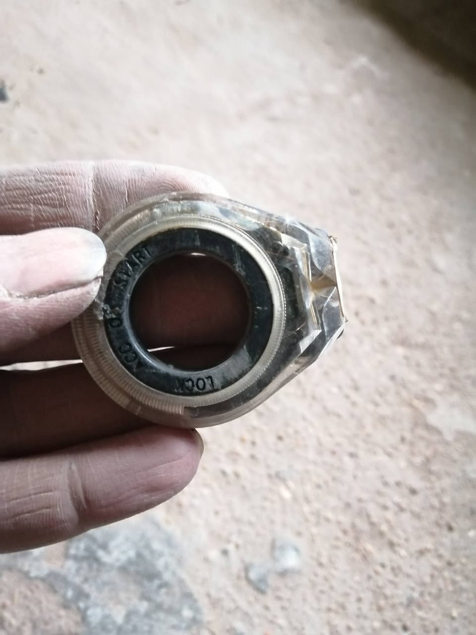 السلام عليكم
غراض كامري للبيع
***********
