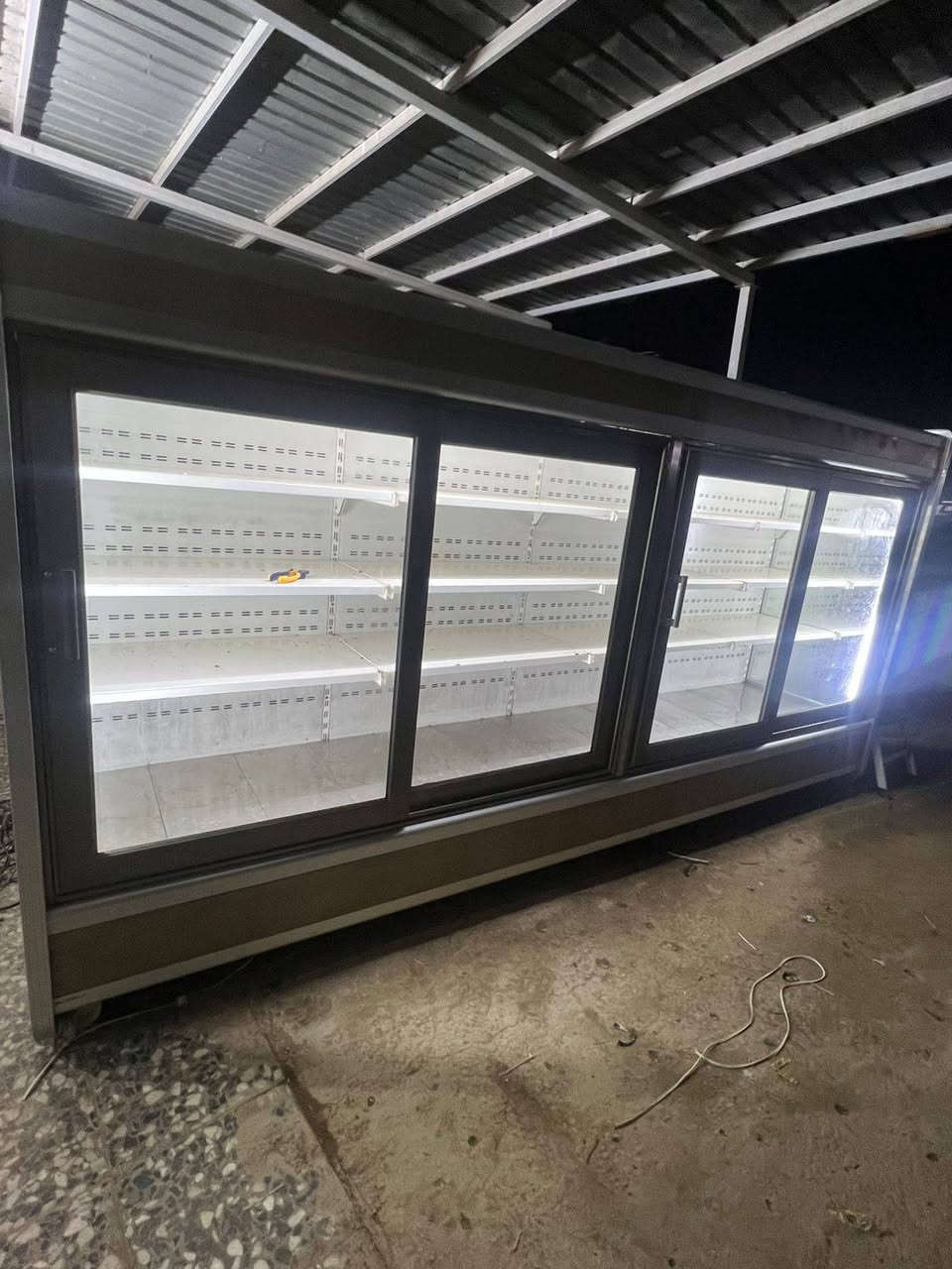 عارضة تركي قياس ارتفاع 2متر وعرض 4متر
السلام عليكم من رخصة الادمن عارضه تركي قياس ارتفاع 2متر عرض4متر
ابواب سلايت منظومه خارجيه
منظومه حديث 404 سنكل فيز
العنوان بغداد جسر ديالى الكرغوليه خلف محطة الوقود شارع ماركة الهدي قرب ملعب تارتان الاستفسار الاتصال على الارقام*********** علمنا بيه وتساب
