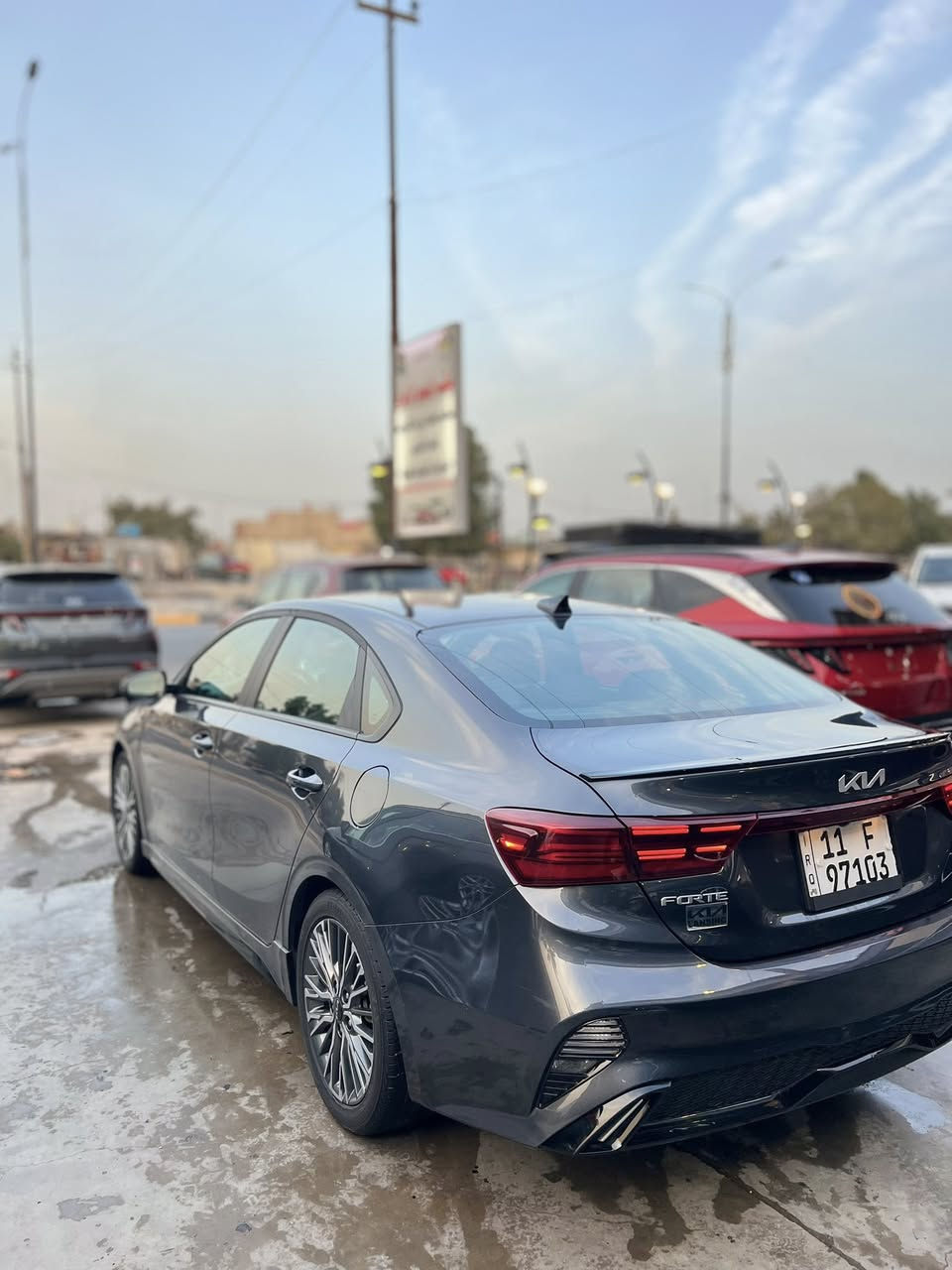 بسم الله الرحمن الرحيم
سلام عليكم ورحمة الله وبركاته كيا فورتي فولل مواصفات 1/1فقط سلايت ماجت الفئه جيتي لاين فول مواصفات دواخل تتفه كشنات سايد بريك دكمه السياره لونه فيلي موديل 2024الحادث ماله 
دعاميه اماميه فقط مبدله نفس الوت السعر 👈170ورقه وبيه مجال الاستفسار ***********❤️

