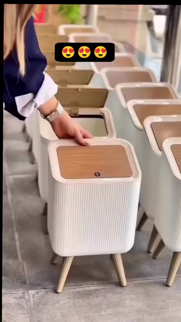 سلة نفايات عصرية مستطيلة

🌿 ترتيب أنيق بلمسة عصرية!

سلة تخزين بغطاء PUSH عملي ولمسة خشبية أنيقة 🤍
تصميم مرتفع على أرجل يضيف جمال ونظافة للمكان ✨
حجم مناسب للمساحات الصغيرة وسهلة الاستخدام 👌

خلي أغراضك مرتبة… وديكورك أرتب

السعر 15000 الف


**إذا كنت صاحب هذا الإعلان وتريد حذفه لأي سبب، رجاءا أرسل رسالة إلى الدعم الفني**