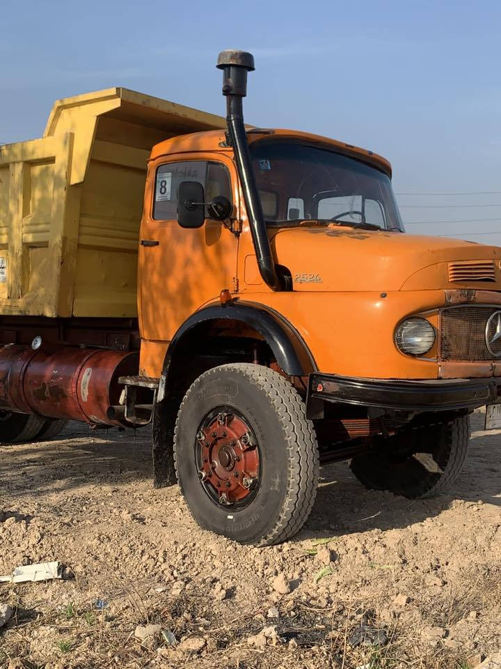 ‏سلام عليكم قمار للبيع.  ***********
