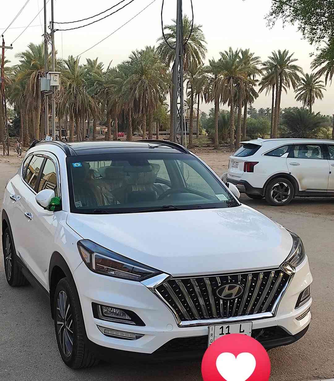 هونداي توسان 2020 خليجي  مواصفات كوري محرك 2000 سي سي (دوش) المرغوب
فول مواصفات شركه الكاصد ا– واحد على واحد

ماشي 69  ألف كم 

كوري أصلي

المواصفات:

السياره بصمه 

سقف بانوراما

فتحة داخلية

كشنات جلد مع تبريد قطعتين

شاشة كبيرة

تحكمات على الستيرن

مرايات شفط مع إشارات بالمرايات

لايتات أمامية LED (بالدعامة)

لايتات خلفية LED

عدسات

بريك رجل

5 ويل كب

ثلاث أنظمة قيادة:

تحكم بالإضاءة

أبواب أمامية بصمة

جنطة بصمة

حساس خلفي

كامرة خلفية

معلومات إضافية:

السيارة باسمي

سنوية وأرقام بغداد الجديد 

بصمتين مال الشركة موجودات

تايرات جديدة

شرط التحويل نفس اليوم 

مولااحضه البنيت بارد مصبوغ شرط بلون سياره  

مكان السيارة بابل ***********
