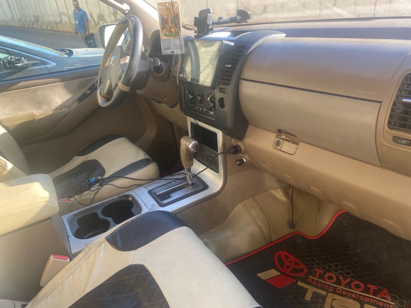 🚗 للبيع – نيسان بايفندر 2007

* اللون: رصاصي
* قير: أوتوماتيك
* السيارة باسمي وجاهزة لنقل الملكية.
* بيها قطع صبغ بسبب أثر جراد.
* المحرك يحتاج تبديل كازكيت.
* البوري مال التبريد مكسور، والسيارة تنباع بدون مراوح التبريد.
* البيع على عطلة وبحالتها الحالية.
* السعر: 61 ورقة.

📍 العنوان: بغداد – الغزالية

📞 للتواصل: ***********