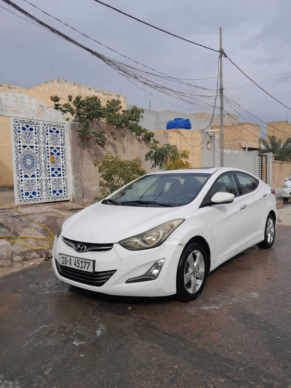 السلام عليكم
الانترا 2014خليجي محرك 1800 فول فتحه 
رقم بابل دولي ب اسمي 
بيها جاملغ وبنيد ودور الجاملغ الورا
السعر 113$وبيها مجال 
مكاني نجف 
استفسار ***********
