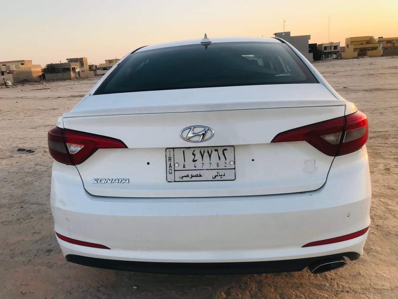 سلام عليكم ….
سوناته للبيع 2015..أمريكي ضرر جنطه فقط 
تكشير قليل بيها بس بل تكمه الخلفيه ..
لون الداخل بيجي السياره جاهزه صدر جديد .
رقم ديالى بسمي تحويل ثاني يوم 
المكان .ديالى.بلدروز 
السونار داخل المنشور 
السعر ١٢٨$ وبيها مجال للشراي  
رقمي .***********
