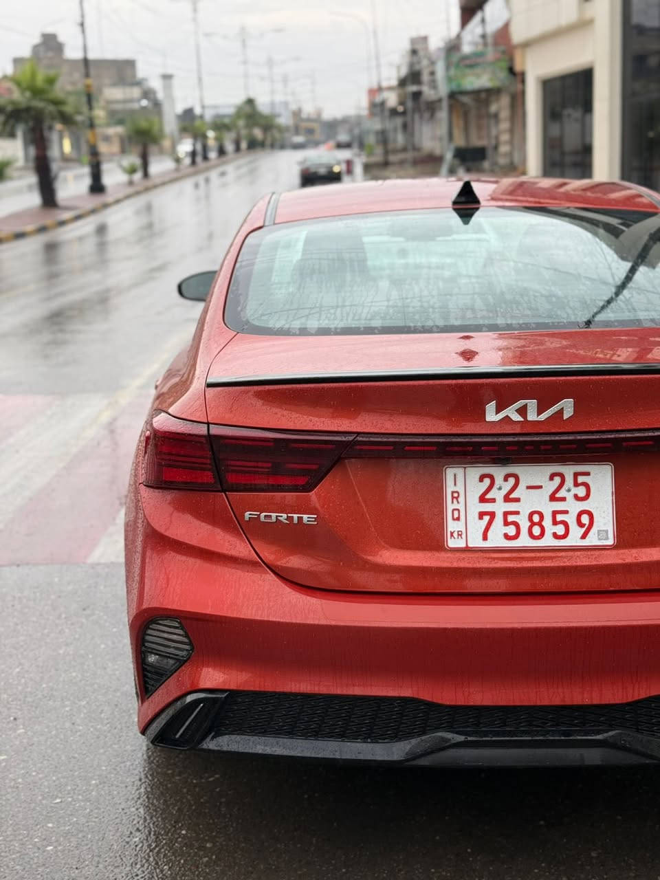 🛑كيا فورتي 2023 جيتي لاين🍑
🛑الموصفات جيتي لاين فول بفتحة سقف:-🚩 
🛑لون مشمشي مميز((( بدون صبغ)))))
🛑بصمة تشغيل ابواب وصندوك بصمة .
🛑محرك 2000 دوش بدون دوانز علبانزين العادي.
🛑كاميره  خلفية دوارة.
🛑رادارات 360 درجة ( امامي جانبي خلفي) .
🛑رادارات خلفية توقف ذاتي مانع اصطدام.
🛑كشن جلد اسود جيتي لاين مطرز بعلامة جيتي لاين.
🛑مانع التصادم الامامي والخلفي.
🛑تحكمات ستيرن 4 جهات فول.
🛑ثلاث وضعيات قيادة (ايكو-سبورت-سمارت).
🛑مثبت سرعة ذكي ( التحذير عند مغادرة المسار ).
🛑بدون كيبل يربط التلفون واير ليس و GPS.
🛑ويل كب 17 جيتي لاين بلادي.
🛑نظام الصوت  سبورت هارمن  عدد السماعات 8.
🛑ستيرن حرف D جيتي لاين.
🛑سقف اسود داخل اسود.
🛑لايت فراشة اصلي  زينون ابيض عالي وناصي.
🛑المراية الجانبية كهرباء.
🛑اضواء ترحيب عند الاقتراب.
🛑 بك لايت ليد وسكنات لد.
🛑اشاير بلمراية.
🛑نقطة عمياء.
🛑كير توماتيك .
🛑كامرة امامية تحديد مسار وقيادة الية.
🛑السياقة على خطوط الشارع في حال الاجتياز تنبهك.
🛑مانع انزلاق نظام التركشن.
🛑تبريد ثلج شاشة دبل فريز  منفصل.
🛑فتح الصندوق الذكي عند الاقتراب.
🛑مثبت سرعة ذكي ( التحذير عند مغادرة المسار ).
🛑تدعم نظام الابل كار بلي والاندرويد اوتو بدون كيبل.
🛑يربط التلفون واير ليس و GPS.
🛑السيارة بعد بيها هواي مواصفات.
🛑السيارة بأسمي شرط التحويل.
🛑رقم اربيل هزة وسنوية كلها جديدة.
🛑السيارة جديدة وجااااااهزة بدون أي مصرف.
🛑الضرر بدون صبغ نص باب خلفي ونص جملغ خلفي بارد 
🛑عداد المشي53mi  
🛑بجم كبسسسس.
🛑فحم كزوز اصلي.
🛑السعر184 وبيه مجال للشراي


**إذا كنت صاحب هذا الإعلان وتريد حذفه لأي سبب، رجاءا أرسل رسالة إلى الدعم الفني**