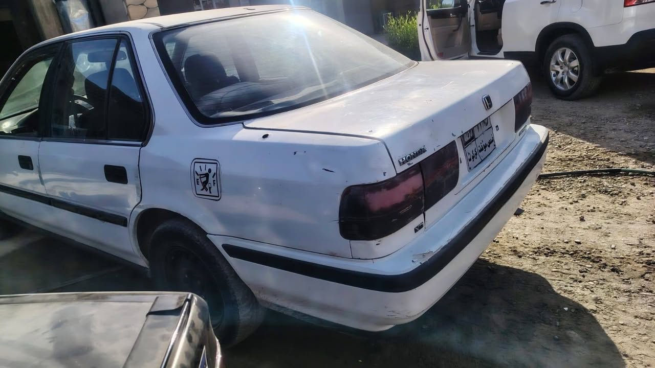 اخوان مكلف بلنشر هونداي رقم كركوك بيع مستعجل سياره شقاله المحرك والگير كورلا حجم ١٦ السعر ٧٥٠الف الاتصال على الرقم ***********
