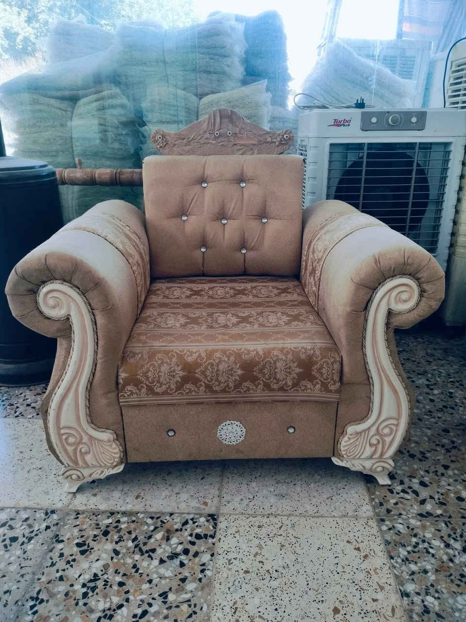 قنفان 8,نفر 
معرض ابو كرم لبيع الاثاث المستعمل والجديد 💥💥
وشراء جميع انواع الاثاث المستعمل 💥💥💯
  للتواصل واتساب اواتصال ***********--***********
العنوان /(دهوك فايدة)-قرب زراعة فايدة وخلف قائم مقامية شنكال
