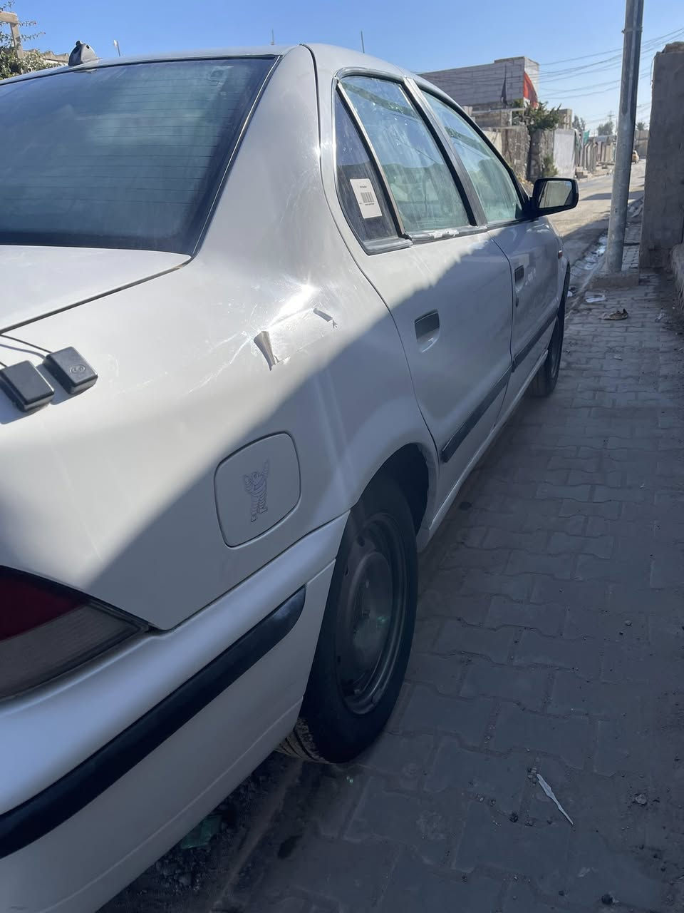 سلام عليكم سمن موديل ١٠بيها رشات قليله رقم مثنى نكليزي مالكها دوانيه السياره جديده مكينه جديد الكير بي عينه وصينه بس حداديه جديده تبريد تخم تاير جديد ٣٩وبيها مجال مكاني الديوانيه للاستفسار اتصل ع رقم ***********
