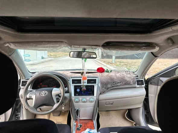 كامري 2009 LE امريكي مكينه 6 افلون كير ومحرك لوك سياره سقف سلايت كوشن كهربائي لايت عدسات زنون عالي وناصي  .شاشه ايبات .. تحديد سرعه تبريد ثلج سياره بيه جم قطعه بارد بدون دواخل اني ابيعها حزام السياره بسمي تريد تحويل وكاله السعر 102الشراي يخابر ***********
