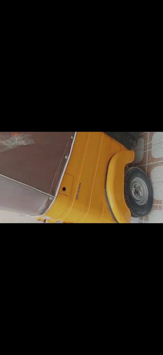 تكتك موديل ٢٠٢٠ للبيع مرقمه جاهزة خير من الله مابيه اي نقص..
الشراي الاتصال ***********
