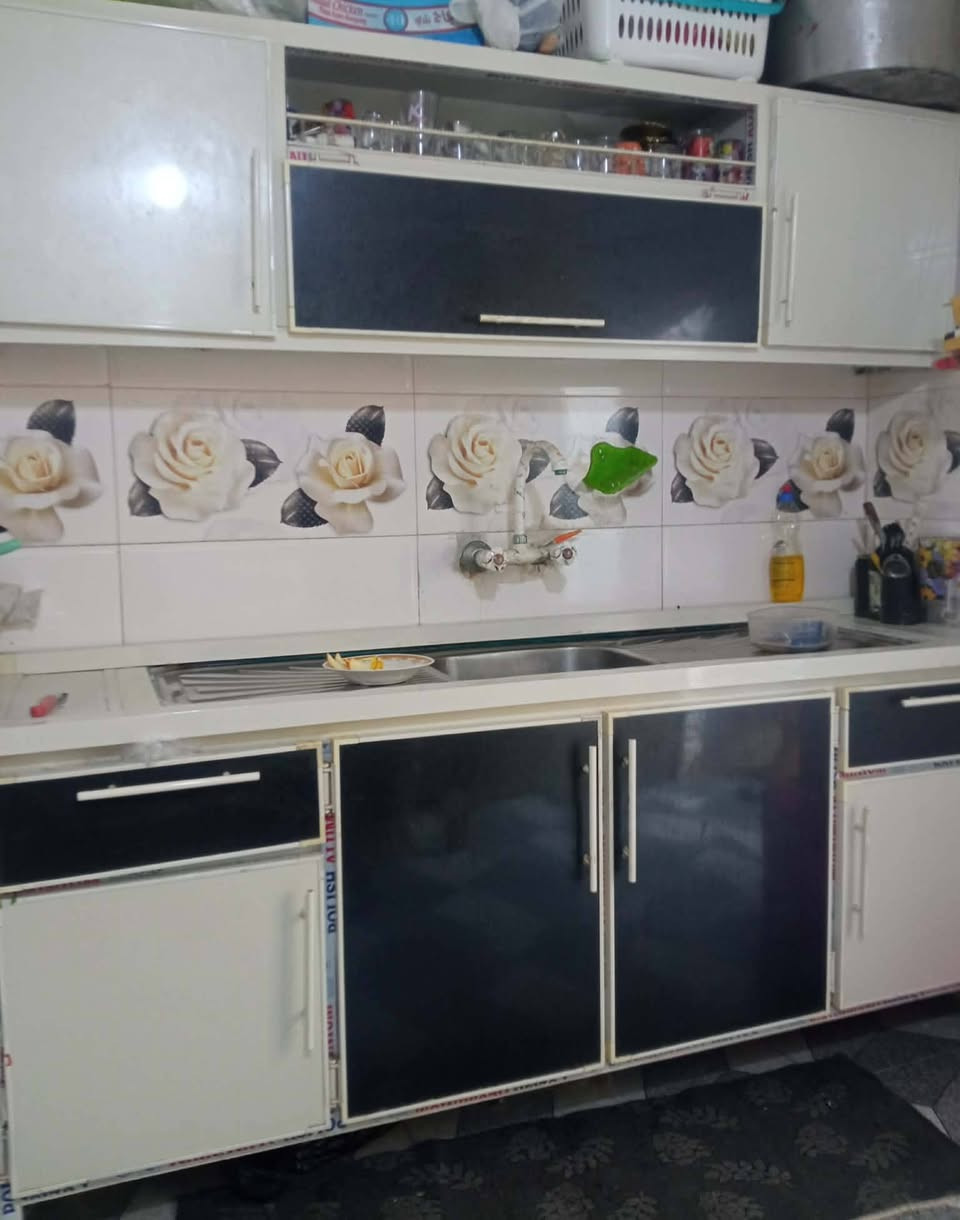 كاونتر للبيع ب300 وبي مجال
هذا الرقم ‏‪0785 165 1810‬‏
