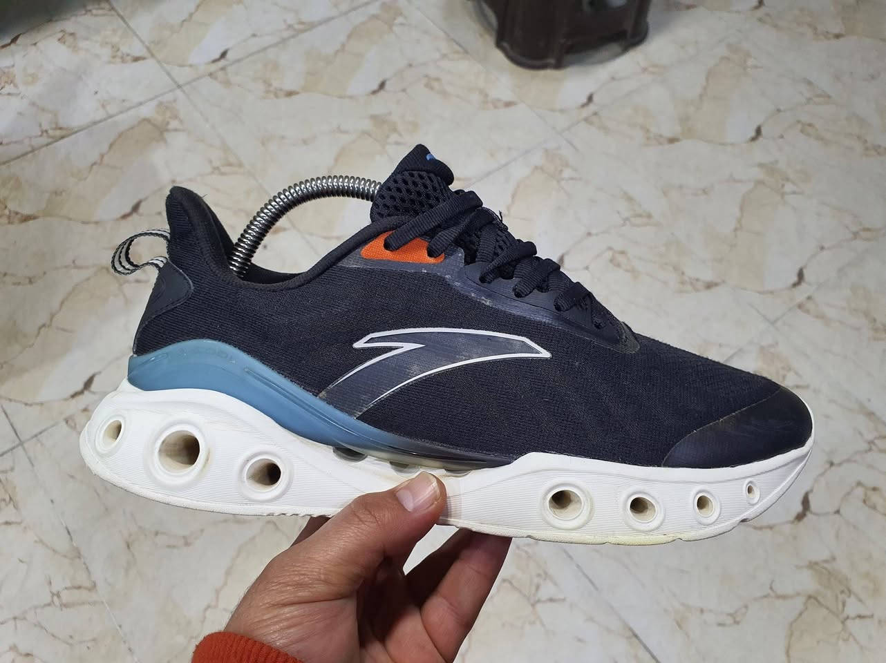 احذيه باله أصلي
اي ترنشوزب٢٥ الف
قياس اسفل الصور 
يوجد توصيل جميع المحافظات


**إذا كنت صاحب هذا الإعلان وتريد حذفه لأي سبب، رجاءا أرسل رسالة إلى الدعم الفني**