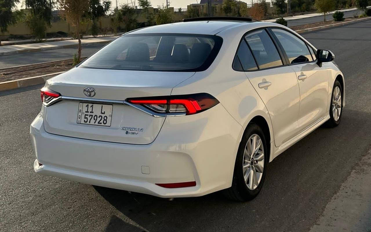 تويوتا كورولا هايبرد HEV 2025
شكل الخليجي
لون أبيض 
ماشية 5 ألف كيلو 
رقم بغداد بأسمي تحويل مباشر

 مغلفة حماية ppf بل كامل 

مواصفات 
كشنات جلد اصلي
ستيرن جلد
فتحة سقف سلايد 
رادار امامي 
مانع تصادم 

مكفولة كفالة عامة من شخط ورصعة 
مكان السيارة بغداد 
للاستفسار ***********
