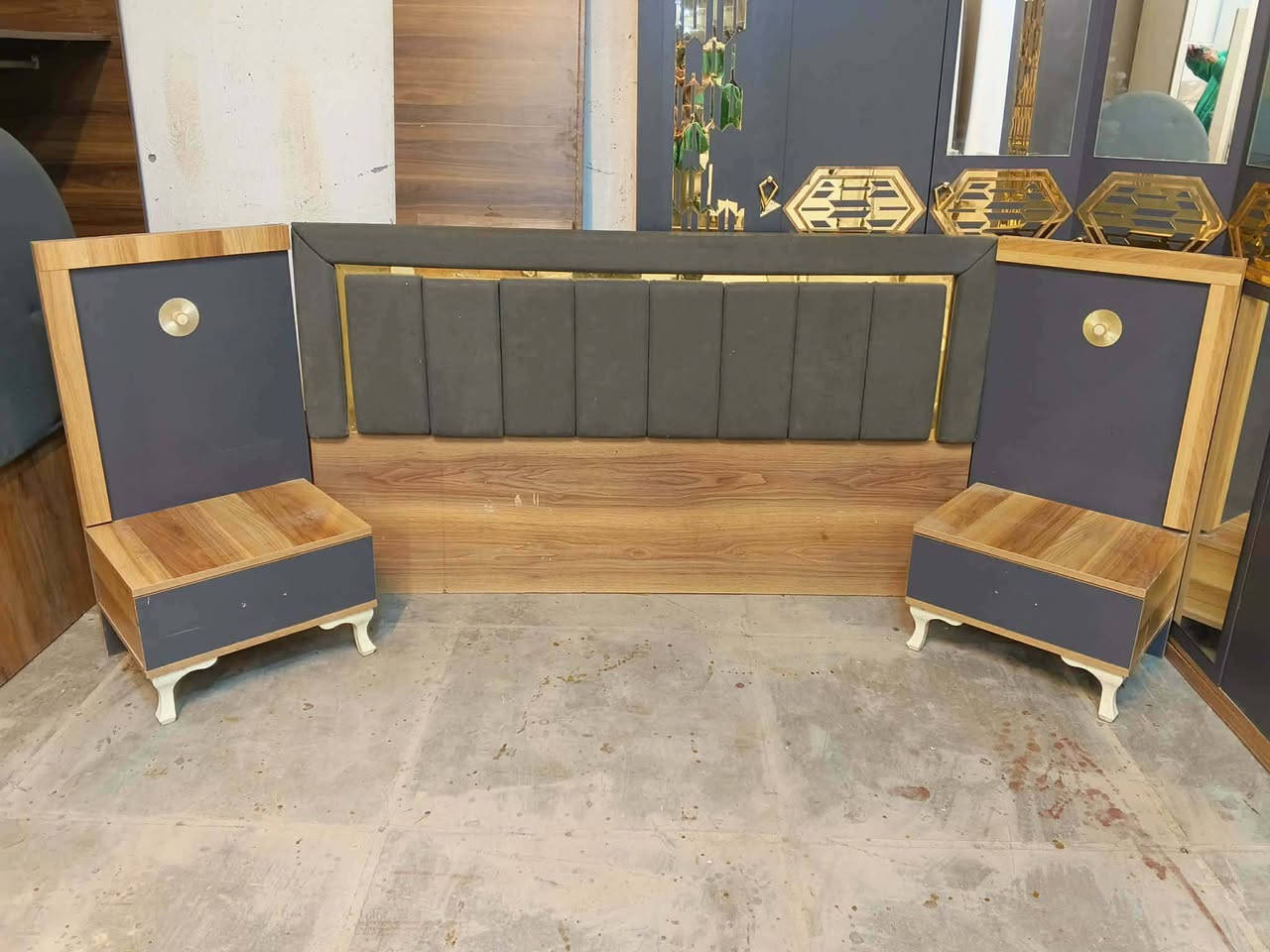 غرفه موديل زاويا كلش حلو


**إذا كنت صاحب هذا الإعلان وتريد حذفه لأي سبب، رجاءا أرسل رسالة إلى الدعم الفني**