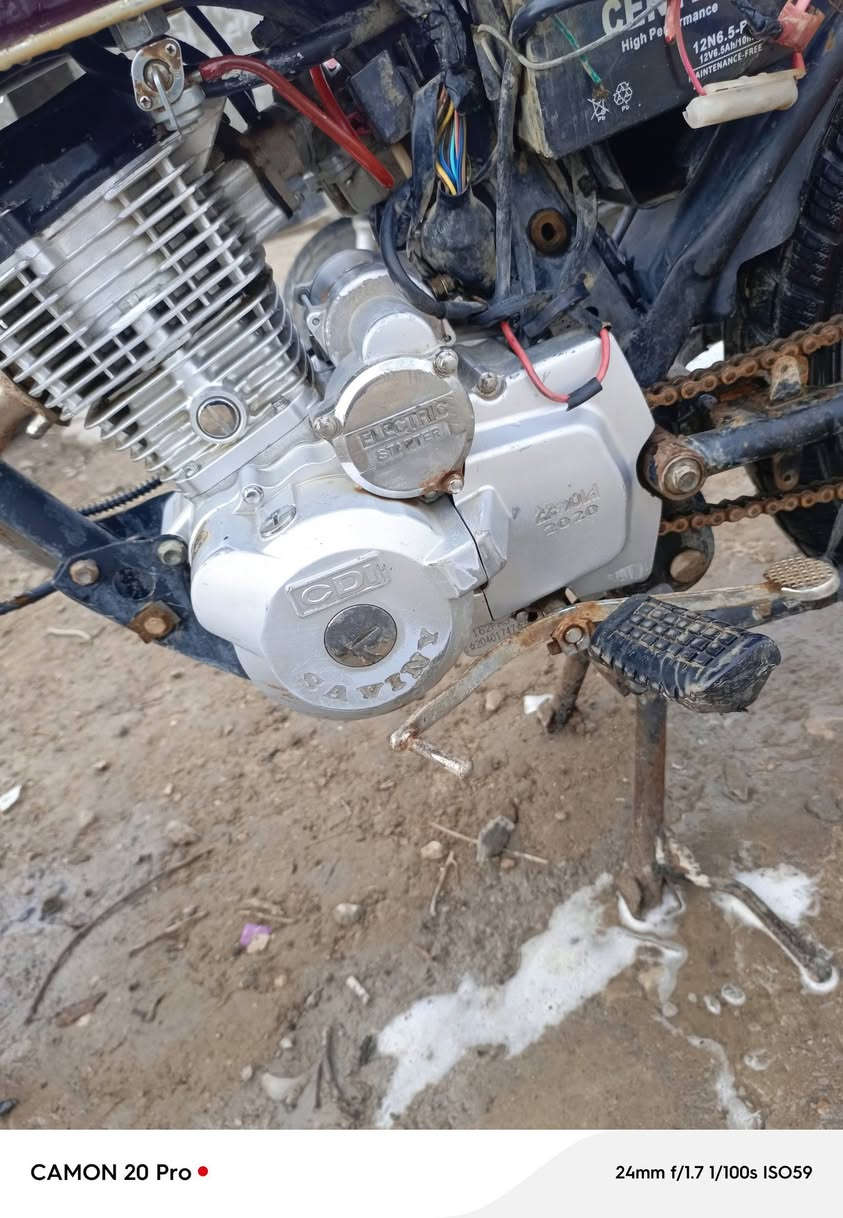 السلام عليكم دراجه سيفان مودلي 20اوراق كورتونيه السعر 275وبيهة مجال لشراي يتصل على الرقم ***********
