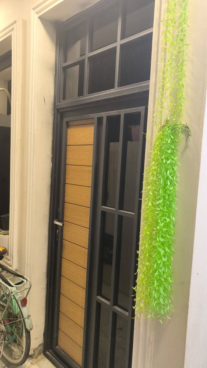 السلام عليكم اخوان عندي بيت للبيع 🏡
السلام عليكم اخوان عندي بيت للبيع 🏡
📍📍الدورةهور رجب مكانه كلش مميز مساحه 100متر 
                          بناء كلش مرتب ومعتنين بي
خدمات ماء فول يصعد بدون ماطور كهرباء تبليط عرض الشارع 10متر نت ضوئ والمميز انو ماكو جار صاد عليك الشارع بس الك طبو سند 25تحويل قرار محكمه يبعد على شارع 60... 5دقايق 
للستفسار التصال على ***********يوجد واتساب
