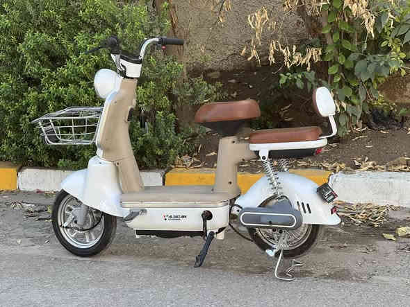 *_~سلام عليكم شباب دراجه شحن البيع استخدام12يوم  فقط تجي وشوف بعينك دراجه بعدها زيرو ع وضع شركه 
الموديل2025
نوعيه KOREA.MR🦅
الحجم 14💪🏻
بطاريات 4❤️‍🔥
السرع3👀
سرعه 45🧿
تمشيك 35كيلو وكثر🫵❤️‍🔥
تايرات جويلس😈
اشاير رباعيه😛
استان صفح 👽
استان تعليك 🤡
شاشه تاب تعرض لك اي عطل 👨🏻‍🏫
 اي استفسار تصال👇🏻

***********
