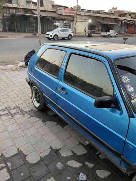 السلام عليكم للبيع  حسب القناعه كولف عضم كير عادي مكينه ١٨٠٠ موديل 21991وارد  تخم تاير جديد وباتري داخله جديد بمعنه الكلمه خارج كلش نضيف هستوه معمره تعمير حلوو لون مميز شاشه  شاديله داخل غرفة رياضي صالنصة رياضي سعر سياره ٣٨ورقه و بيه مجال مكان سياره بغداد شارع فلسطين  بيه نرقص بصيطه  لاستفسار ***********
