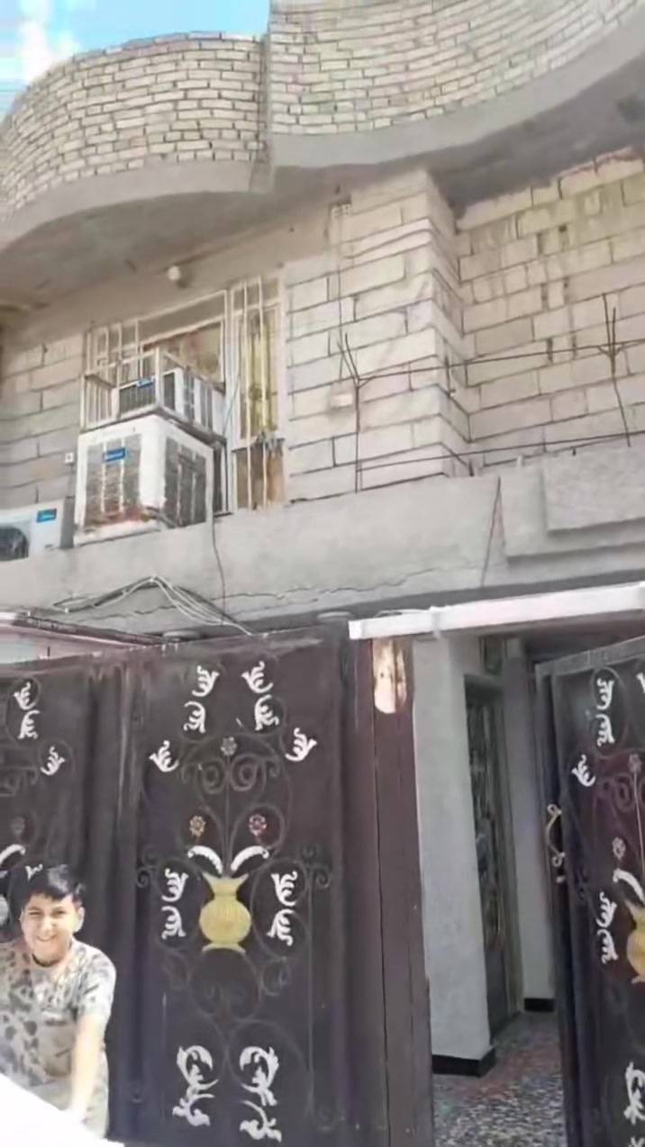 السلام عليكم
بيت جاهز للبيع المساحه ١٠٠
العنوان الاستكشافات حي الزهراء منطقه ١٠٠ قرب حسينيه الزهراء
للاستفسار ***********
