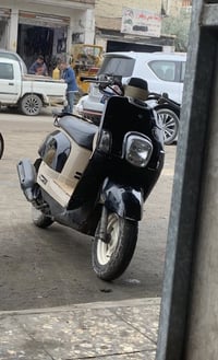 دراجه بوليس نوزل خطين الدراجه بلاديه كامله من محرك وكفرات دهن ادير كله...