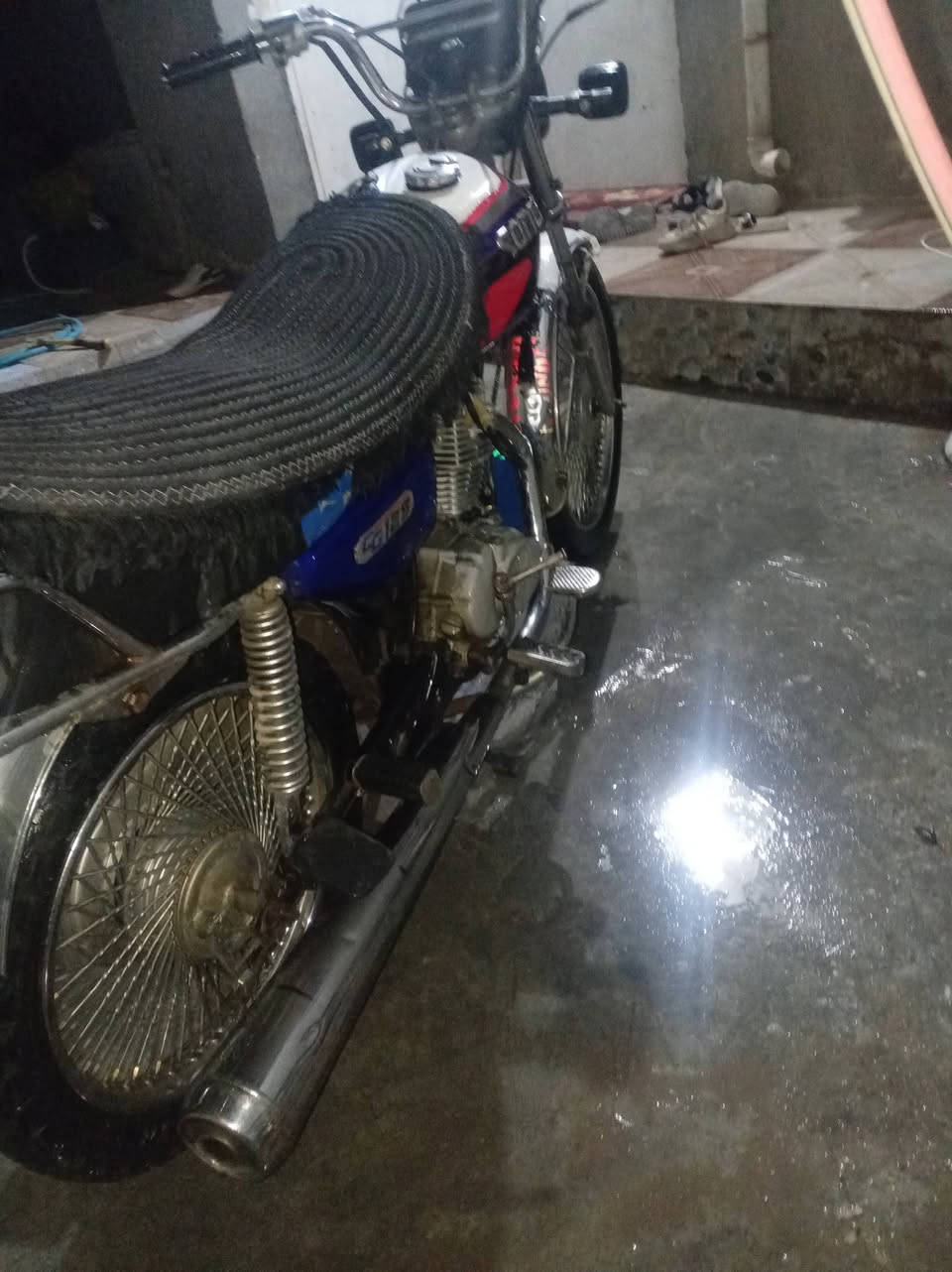 سلام عليكم دراجه نامي برو اربعه كير للبيع موديل 22محرك نضيف كهربائيات شغاله اوراق بي تايرات جدد كامل شغال السعر ٤٠٠وبي مجال ***********
