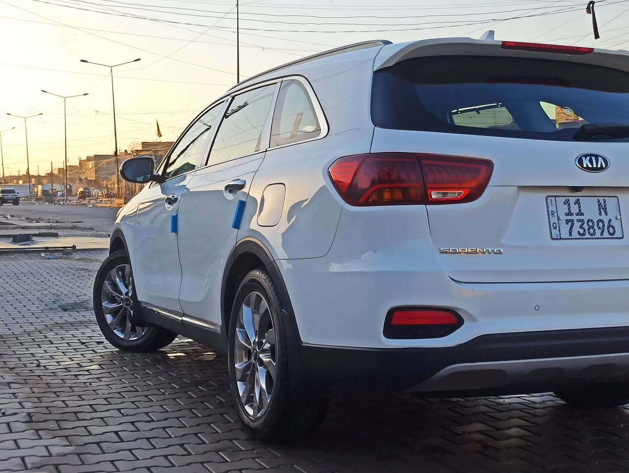 السلام عليكم
سورنتو 2020  خليجي 6 سليندر  ، 7 راكب  أثر الحادث شيش شخط البابين جهة السائق وتم الصبغ فقط الباقي مكفولة كفالة عامة 

فول مواصفات عدى الفتحه

نظام ترحيب 

بصمه ابواب وتشغيل 

لايتات زينون 

 كشنين كهرباء  

كامرا خلفيه 

دبل حساس امامي خلفي

 فول تحكمات ستيرن 

٣ انظمه قيادة

سايد بريك قدم 

صندوك كهرباء 

تبريد ٣ قطع 

وبقيه المواصفات معروفه

سيارة نظيفة وجاهزة تخم تأير جديد ماشية 113 آلف 

تحويل ثاني يوم السعر 235 وبيهة مجال حق الجية المكان بغداد قضاء الحسينيه الراشدية الرقم *********** واتساب موجود
