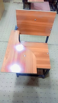 كرسي نفر واحد • ٢١ قطعة • نجف