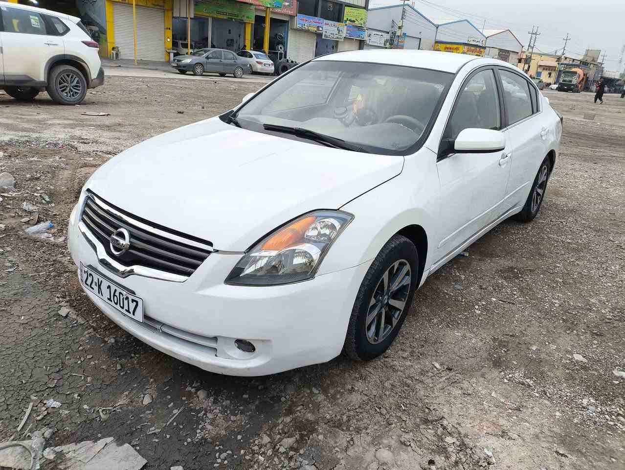 التيما خليجي ابيض صدفي 2008 
رقم اربيل هزه جديد سنويه لل 2030
3 قطع صبغ 
*********** واتساب 
93 و مجال كالار, السليمانية
