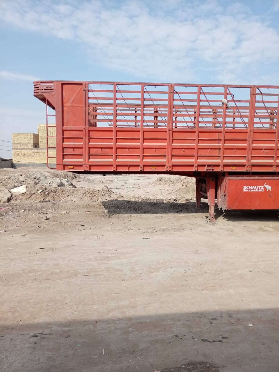 السلام عليكم
عربانه عمل للبيع شاصي 16 دناكير 14 طول 12 ونص
للاستفسار الاتصال على الرقم ***********
