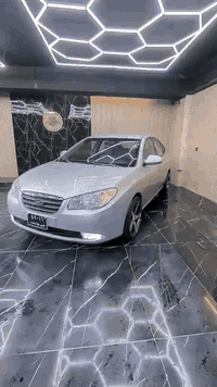 هۆندا ئاڤانتی ۲006بڕاوە
فولە بەس سڵاید نیە تەبرید لەمسە.سوکان ڤۆلیۆمە .ئاوێنە شەفتە. کوشن هیتەر ویل سپۆرتە .  
سەیارەکە زۆر جوانە نمونەیە لە جوانی کامل
مەسرەف کراواوە بۆ یەک ۲٥٠مەگەڕێ تەنها (١١٨) هەزاری حەقیقی ڕۆشتووە 
دەحم و لێدراوی بەشەرت .سەقفی بەشەرت وەک و شوشە وایە خایسی بەشەرت .گێڕ و مەکینە و کارەبای بەشەرت سەیارەکە بەشەرت بەردی گزۆزی شەریکە ی تێدایە  ماڵی دۆستە   
*********** 
٤٧ مەجالێکی برایانە
