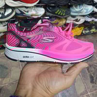 اسكجر • نسائي وولادي • مقاس ٣٦