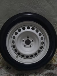 وياله4 حجم “17 اصليه مختم وجه وكفه السعر 275 وبيهن مجال 07865743433 مل...