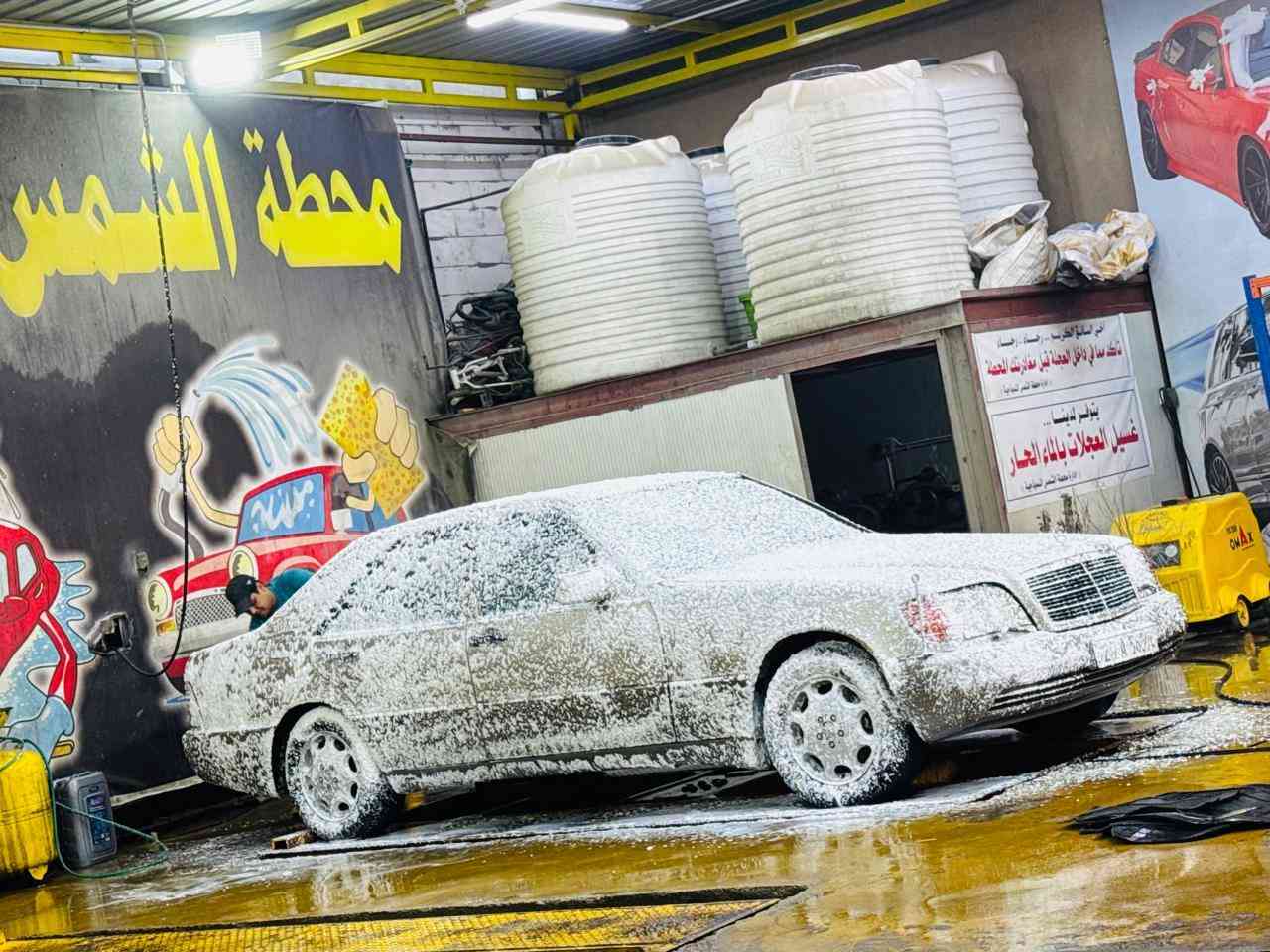 سياره مارسدس للبيع او مراوس حسب القناعه
رقم ديالى دولي جديد 
محرك ابو الخراطيم 
موديل ٩٣
الاتصال مع صاحب السياره 
*********** اسيا 
كورك *********** بيهن واتساب الأرقام الاثنين 
السعر ٨٢ وبيها مجال قليل حك الجيه فقط توجيب  الشراي يتصل فقط مكان السياره العنوان في محافظه بغداد وبالتحديد الدوره
