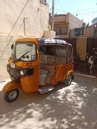 تكتك بغداد باسمي للبيع مكاني بغداد حي التراث تقاطع درويش سعرها7800🤩٠٧٨...