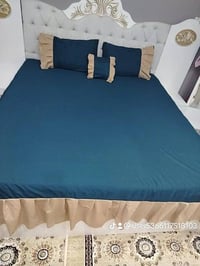 عندي انواع الموديلات والخياط نزله وملابس راسلونا على الخاص 07755529271...